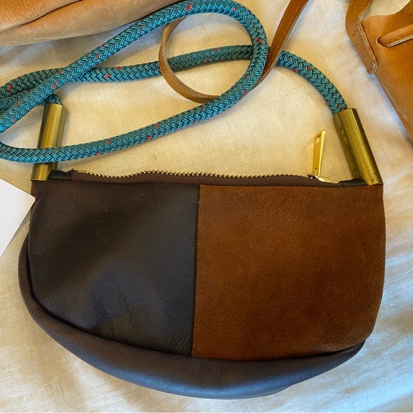 Wildwood Oyster Co. Brown Leather Zip Crossbody & Portland Leather Goods tassel